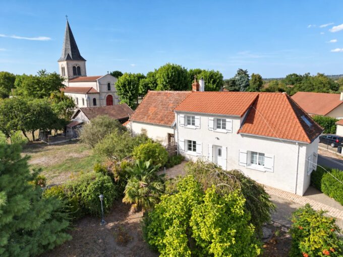 Maison à Paray-sous-Briailles – Réf. 1143